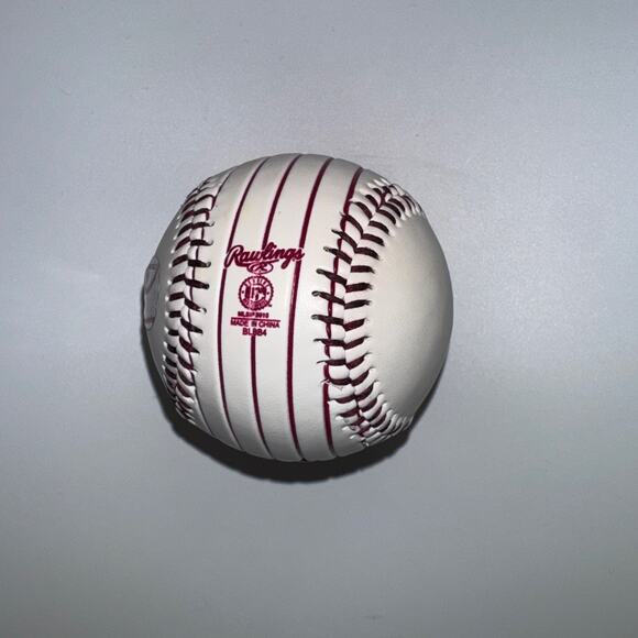 Greg Luzinski - Autographed Official MLB Baseball - Inscribed 'Bull' Tristar - Picture 3 of 6